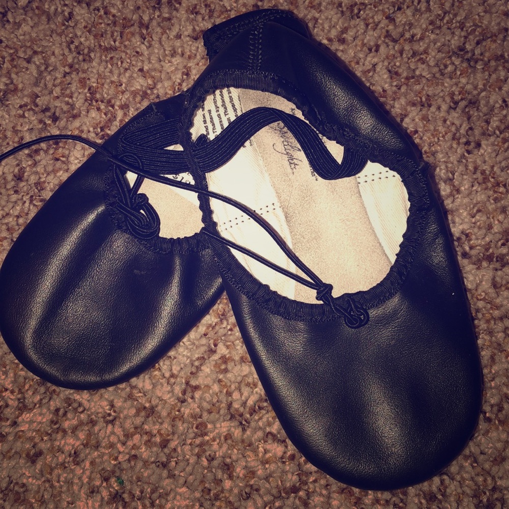 Kids ballet shoes